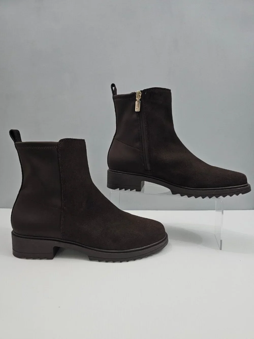 Blondo Cammie Waterproof Ankle Boot Womens 10 Brown Suede Lug Sole Fall NEW - Picture 3 of 14